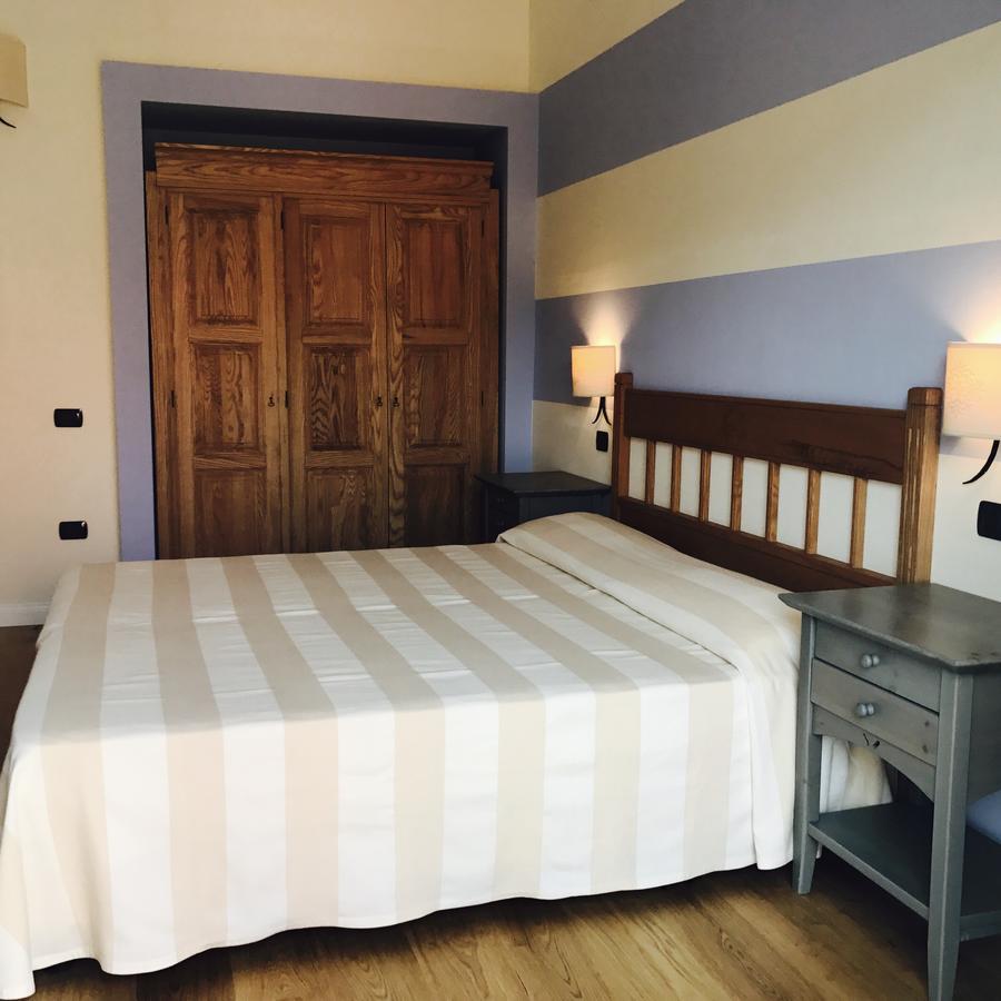Charming Rooms Opuntia Carloforte  Exterior photo