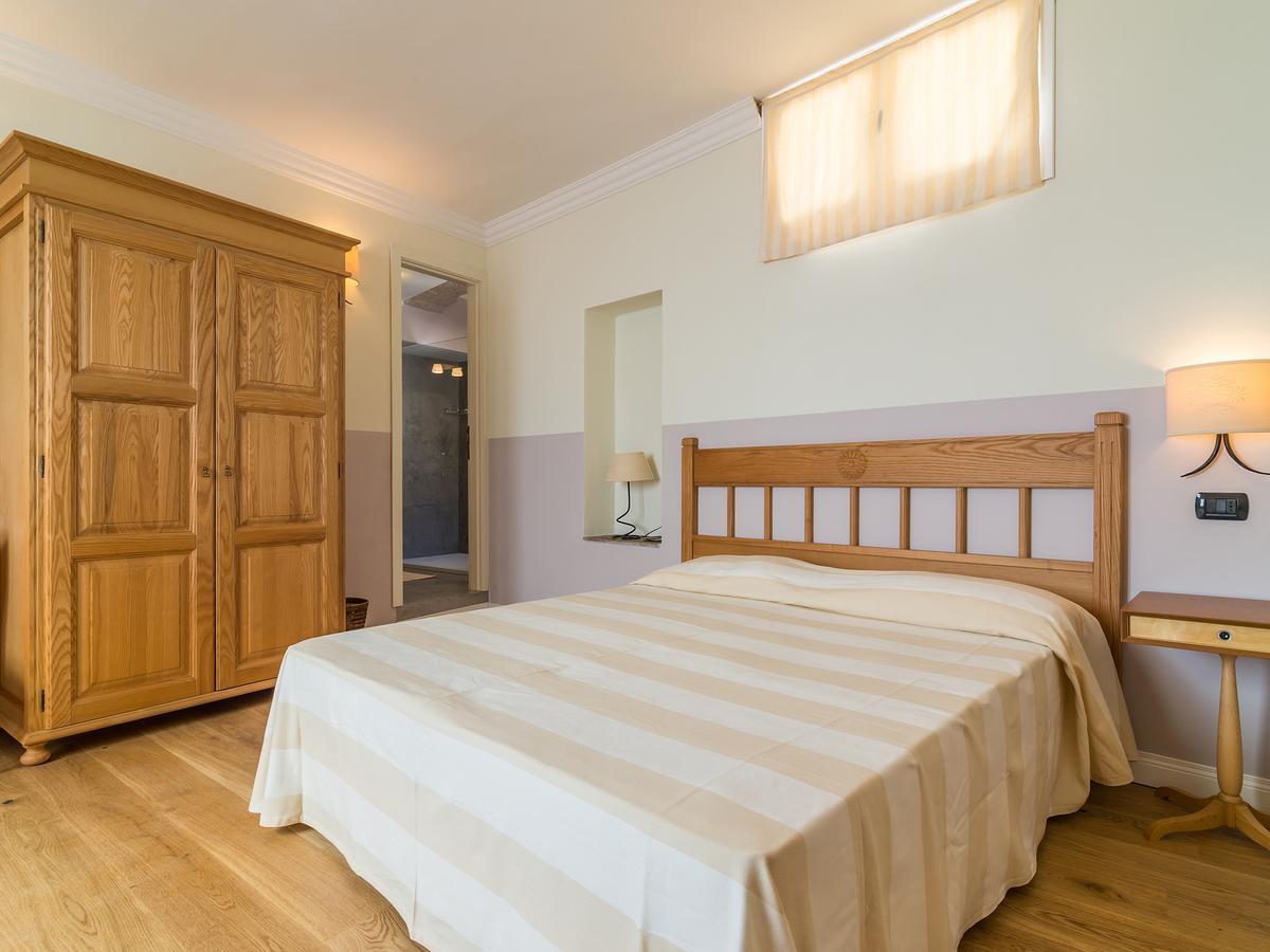 Charming Rooms Opuntia Carloforte  Exterior photo