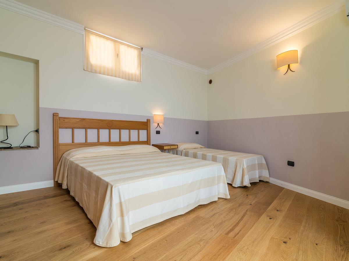 Charming Rooms Opuntia Carloforte  Exterior photo